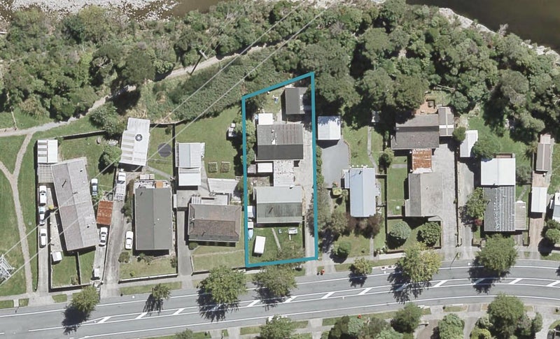 1/79 Gemstone Drive, Birchville, Upper Hutt - Carousel 1