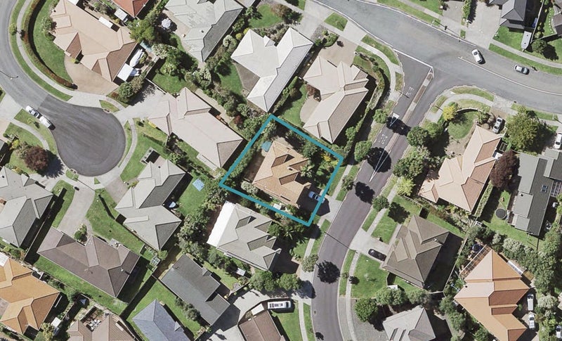52 Stellamaris Way, Northpark, Auckland - Carousel 1
