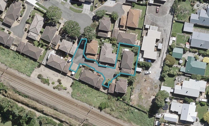3/23 Richmond Grove, WOBURN, LOWER HUTT - Carousel 1