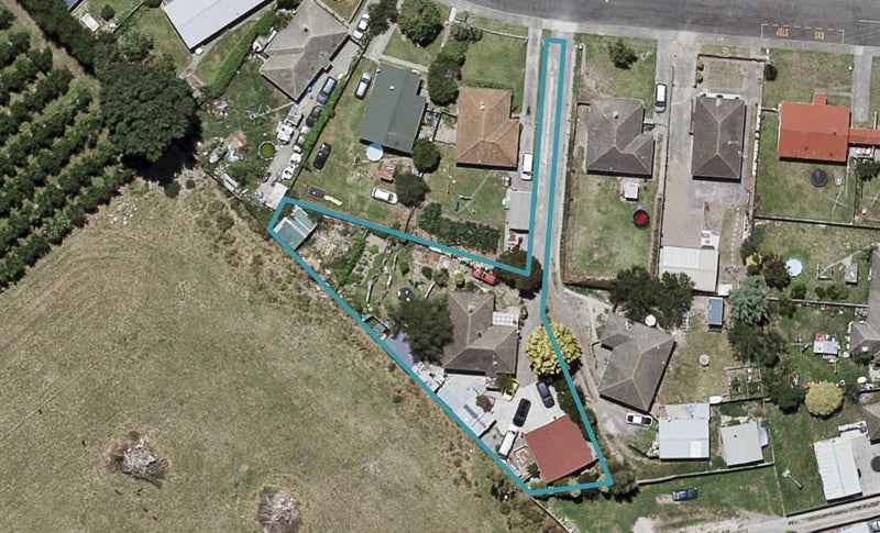 410 Huia Street, Camberley, Hastings - Carousel 1