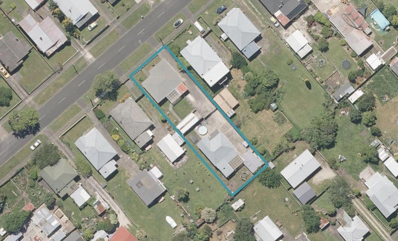 10 Talbot Street, Whanganui East, Whanganui - Carousel 1