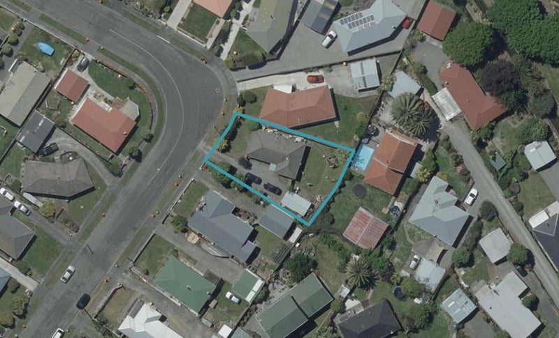 30 Frensham Crescent, Woolston, Christchurch - Carousel 1