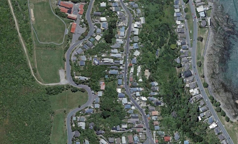 38 View Road, Houghton Bay, Wellington - Carousel 1