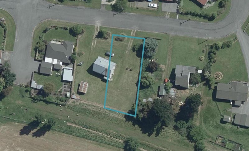 13 Denham Terrace, Waikari, Waikari - Carousel 1