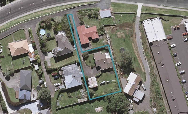 12A Solway Terrace, Bell Block, New Plymouth - Carousel 1
