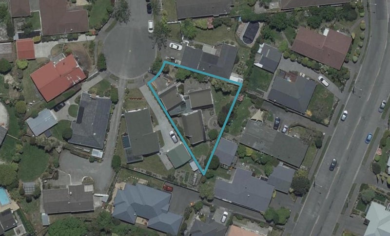 7 Kirkdale Place, Avonhead, Christchurch - Carousel 1