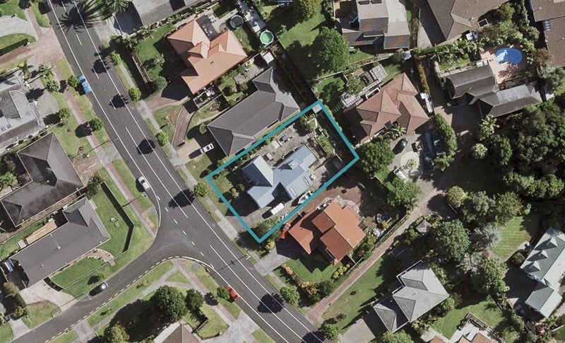 29 Charles Prevost Drive, The Gardens, Auckland - Carousel 1