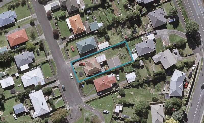 17 Bideford Street, Brooklands, New Plymouth - Carousel 1