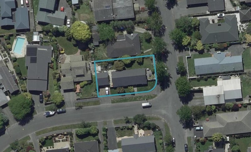 2 Rutherglen Avenue, Ilam, Christchurch - Carousel 1