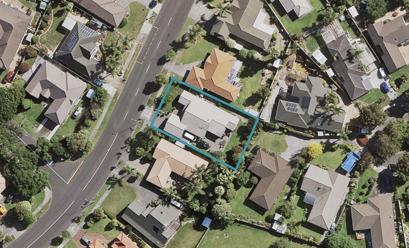 65 Tington Avenue, Wattle Downs, Auckland - Carousel 1