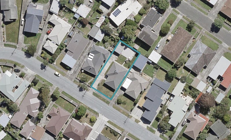 21 Holyoake Crescent, Avalon, Lower Hutt - Carousel 1