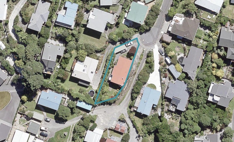 14 Taku Matenga Grove, Korokoro, Lower Hutt - Carousel 1