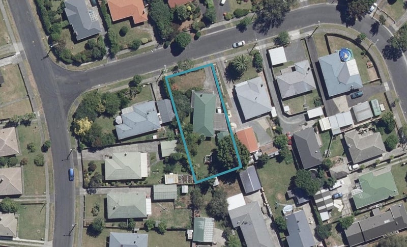 33 Coleridge Drive, Enderley, Hamilton - Carousel 1