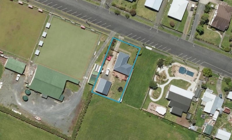 9 Park Street, Hikurangi, Hikurangi - Carousel 1