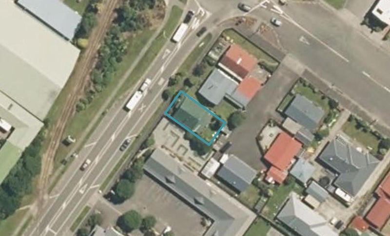 22 Fitzherbert Street, Hokitika - Carousel 1