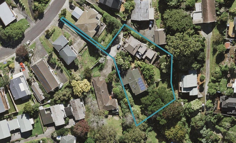 11 Impala Place, Hillsborough, Auckland - Carousel 1
