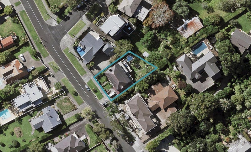 16 Dudley Road, Mission Bay, Auckland - Carousel 1