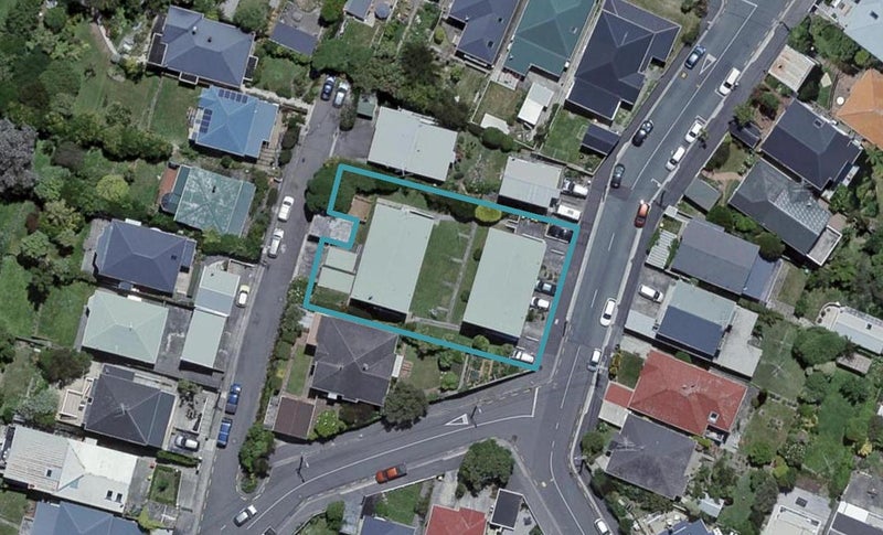 1/4 Overtoun Terrace, Hataitai, Wellington - Carousel 1