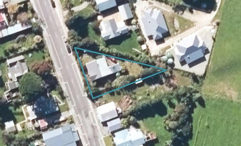 15 Bridge Street, Karamea, Karamea - Carousel 1