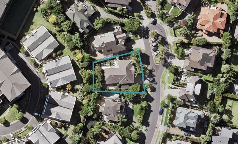 24 Summerhill Place, St Heliers, Auckland - Carousel 1