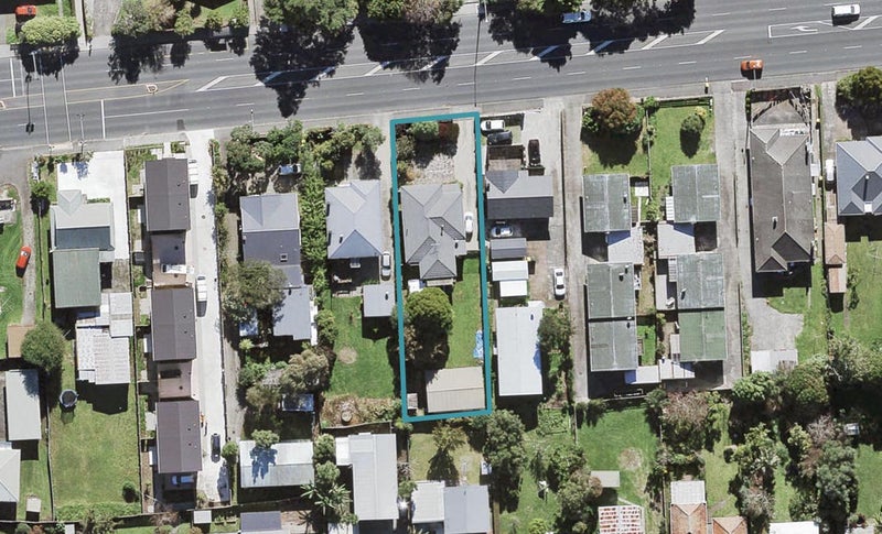 3210 Great North Road, New Lynn, Auckland - Carousel 1