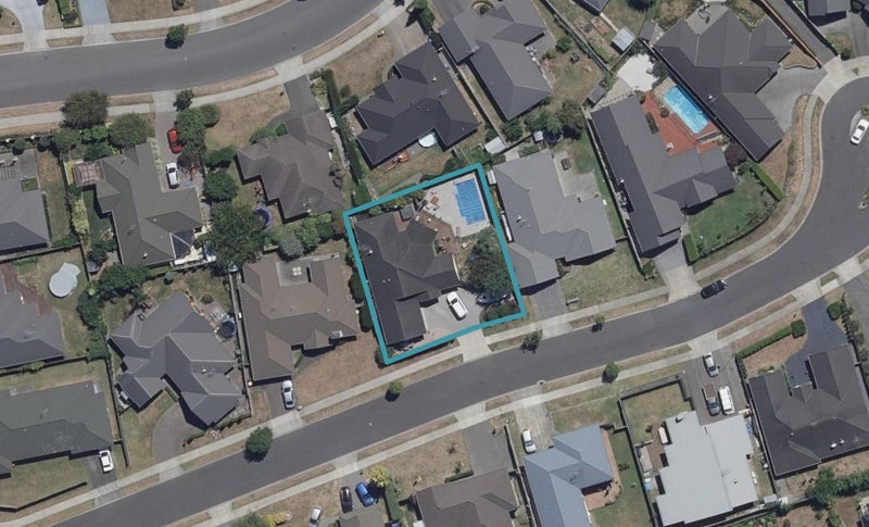 11 Malbec Place, Rototuna, Hamilton - Carousel 1