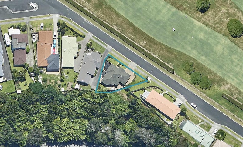 21 Marshall Avenue, Greerton, Tauranga - Carousel 1