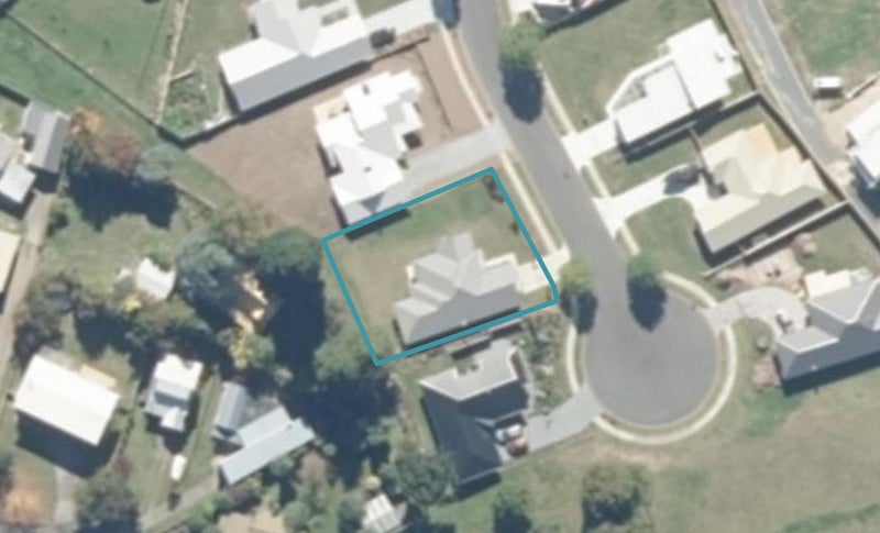14 Rogers Place, Kinloch, Taupō - Carousel 1