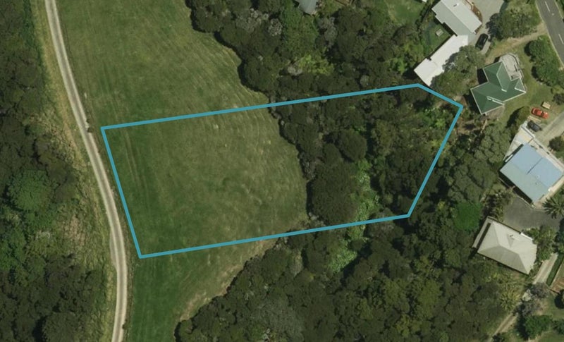 19 Mackay Lane, Waipu, Waipu - Carousel 1