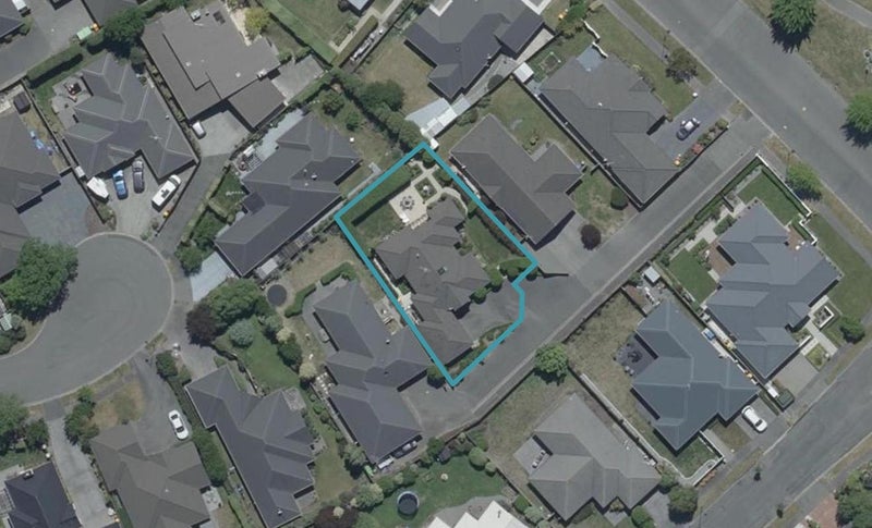 33 Putake Drive, Parklands, Christchurch - Carousel 1