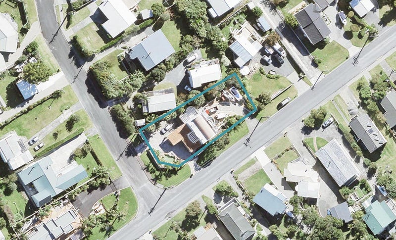 5 Alexander Road, Algies Bay, Warkworth - Carousel 1