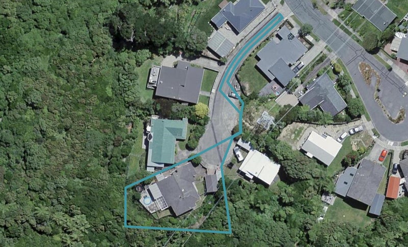 6 Martha Place, Crofton Downs, Wellington - Carousel 1