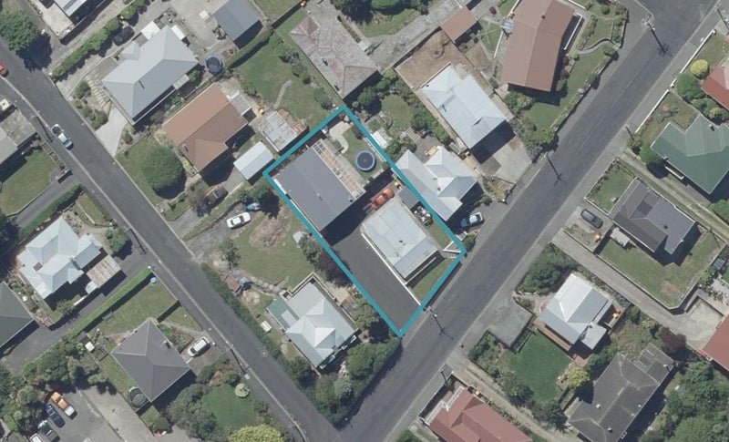 49 Nairn Street, Kaikorai, Dunedin - Carousel 1