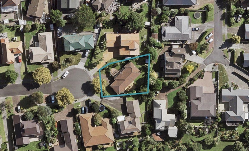 20 Cumbrian Place, Conifer Grove, Takanini - Carousel 1