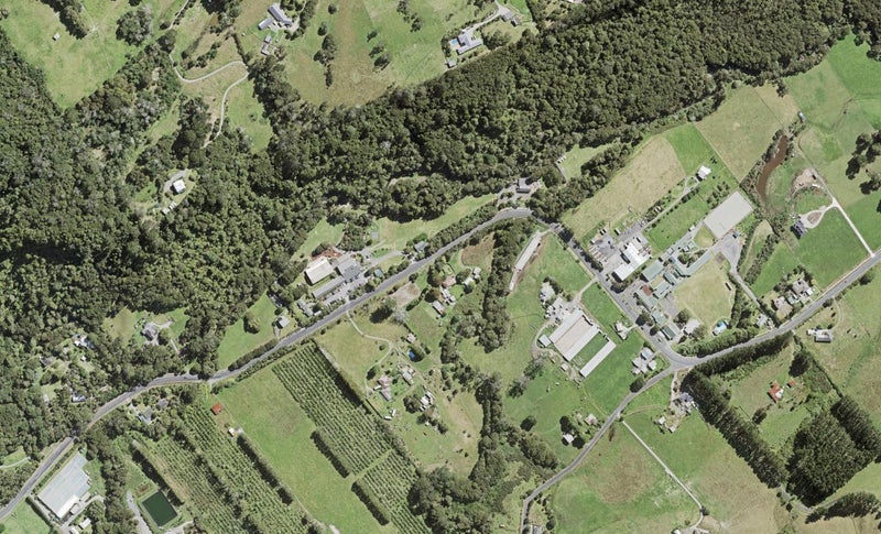 352 Henderson Valley Road, Henderson Valley, Auckland - Carousel 1