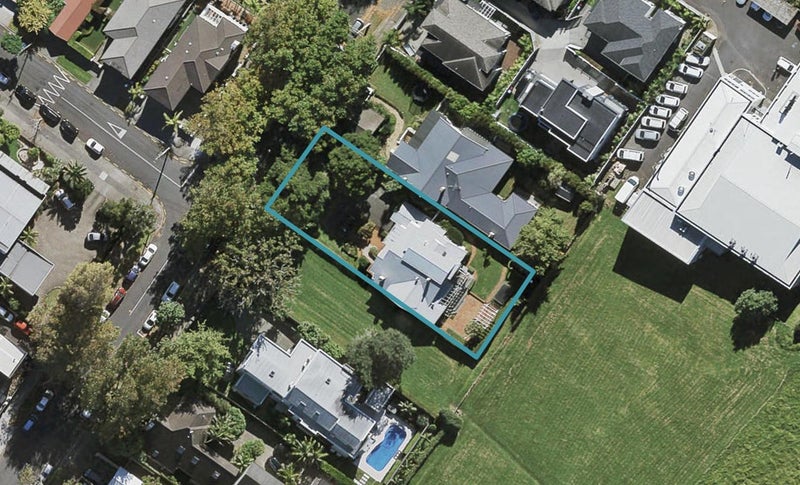 10 Dilworth Avenue, Remuera, Auckland - Carousel 1