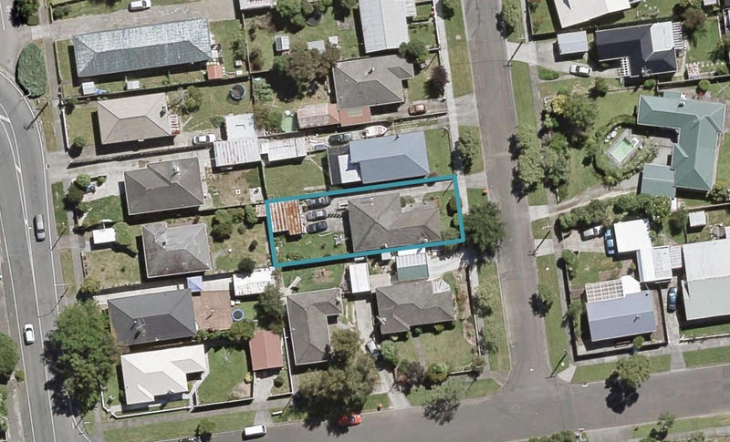 5 Poplar Grove, Ebdentown, Upper Hutt - Carousel 1
