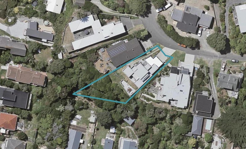 22 The Crescent, Raumati South, Paraparaumu - Carousel 1