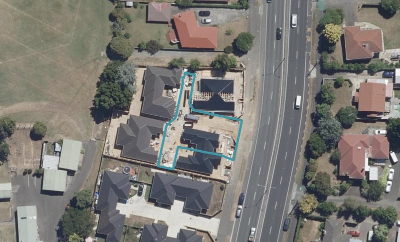 1/122 Ohaupo Road, Melville, Hamilton - Carousel 1