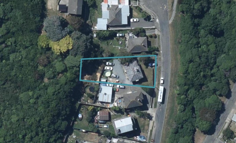 21 Maher Place, Ranui, Porirua - Carousel 1