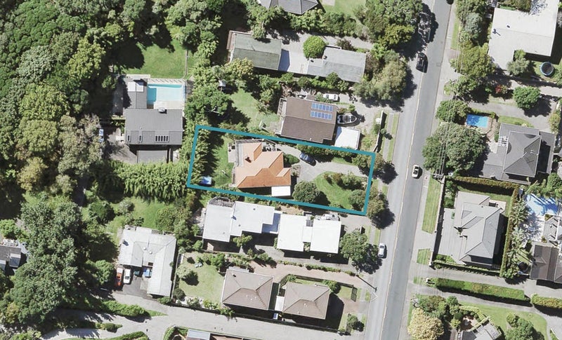 166 Beach RD - Carousel 1