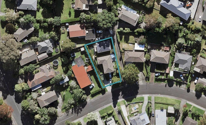 6 Glenbervie Crescent, Massey, Auckland - Carousel 1