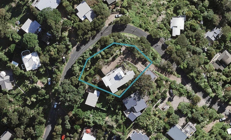 48 Hill Road, Palm Beach, Waiheke Island - Carousel 1