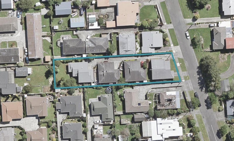 2/36 MONTGOMERY ST, STOKES VALLEY, LOWER HUTT - Carousel 1