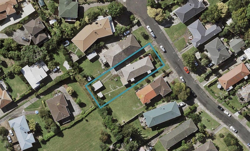 1/6 Margaret Place, Milford, Auckland - Carousel 1