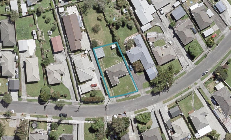 22 Sheridan Crescent, Trentham, Upper Hutt - Carousel 1