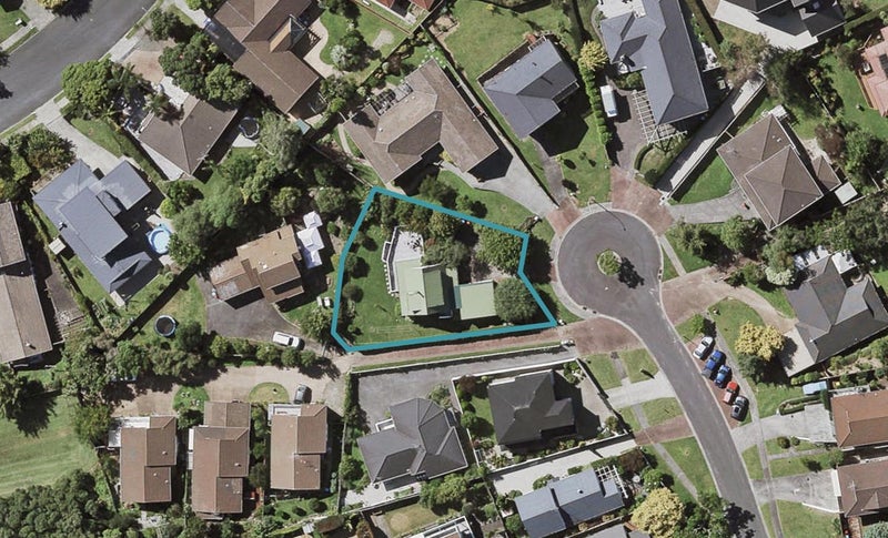 10 Maaka Place, Saint Johns, Auckland - Carousel 1