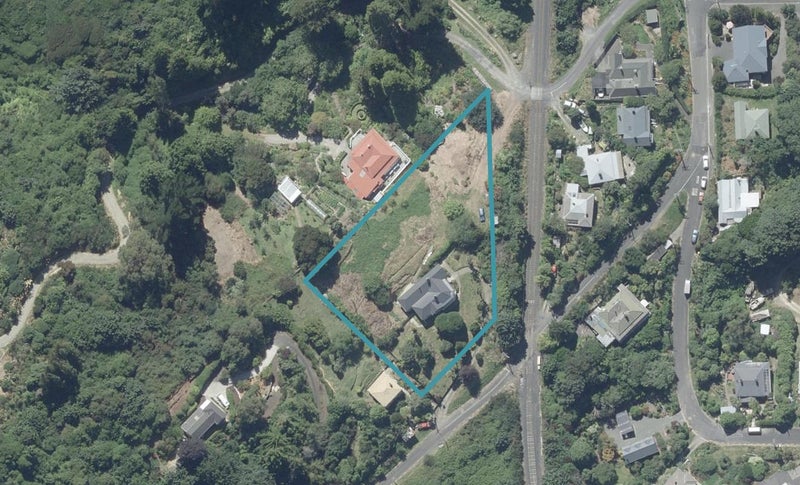 6 Coombe Hay Terrace, Careys Bay, Port Chalmers - Carousel 1