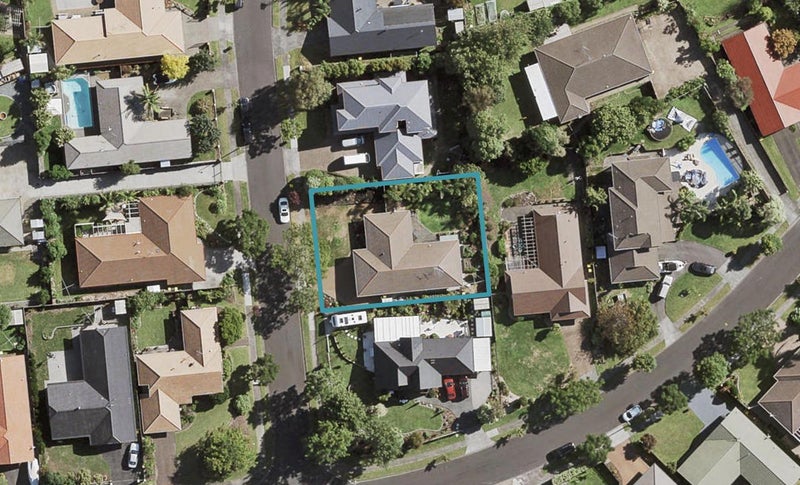 3 Chippewa Place, Conifer Grove, Takanini - Carousel 1