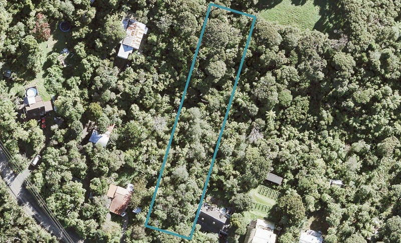 87 Anawhata Road, Anawhata, New Lynn - Carousel 1